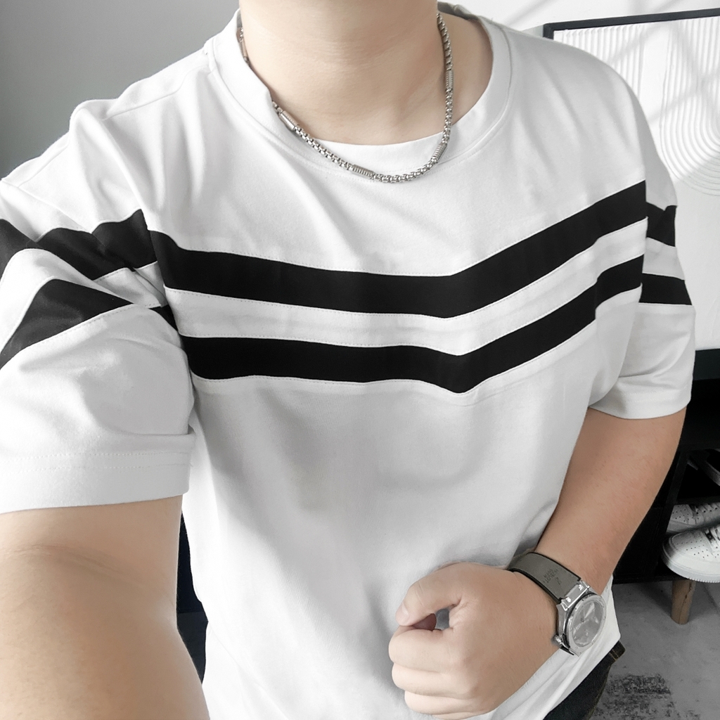 Áo Thun Bigsize Màu Trắng phối chữ V Màu Đen