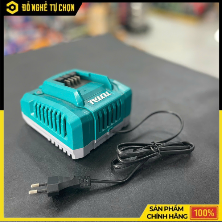 Bộ 2 pin TFBLI2002 và 1 sạc TFCLI20411E dùng pin  Lithium-Ion 20V hiệu Total TFBCPK1424