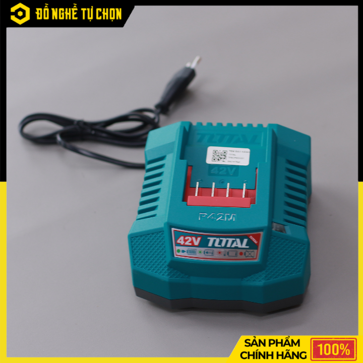 Bộ 2 Pin 42V 2.0Ah + 1 Sạc Total TFBCPM20221 – Pin Lithium-ion – Sạc Nhanh 2A – Hàng Chính Hãng Có VAT