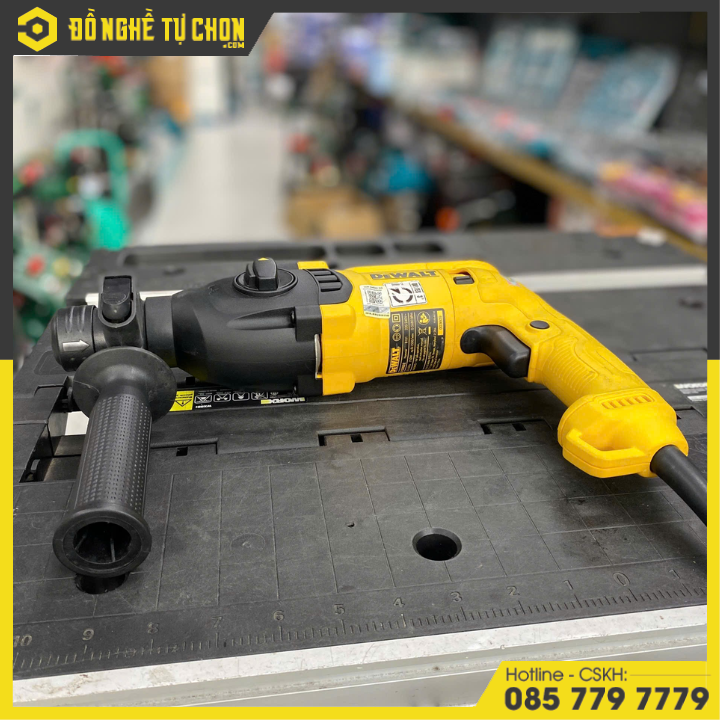 Máy Khoan Búa DEWALT D25032K-B1 – Nhỏ gọn, mạnh mẽ, chuẩn thợ chuyên nghiệp | Hàng Chính Hãng, Có VAT