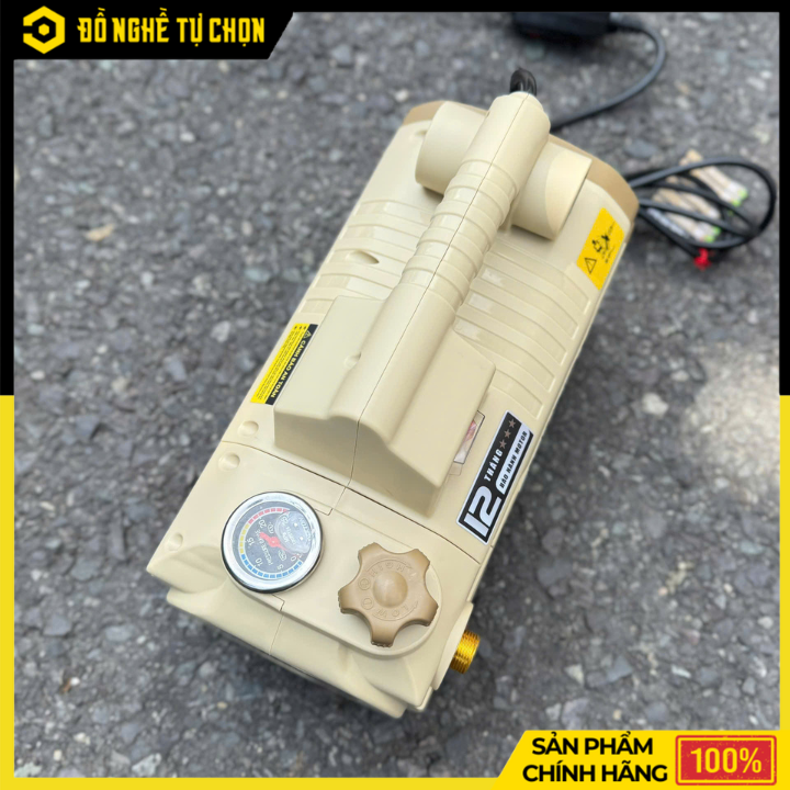 Máy Xịt Rửa Xe DEKTON DK-CWR2200VTG – 790W – 80 Bar – Chỉnh Áp, Đồng Hồ Áp Lực – Dây 10m – Hàng Chính Hãng Có VAT