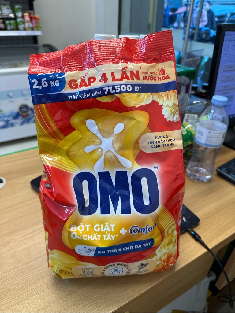 Bột giặt omo 2,6kg