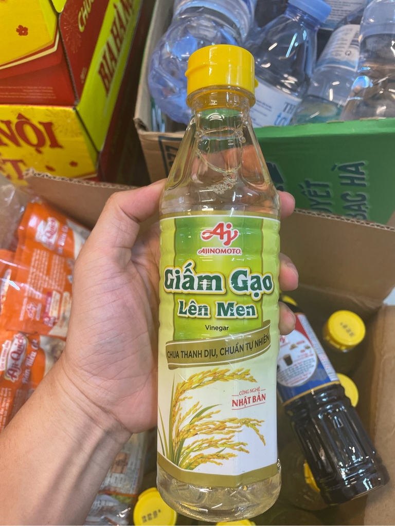 Giấm gạo lên men Aji 400ml