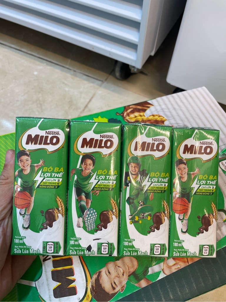 Sữa Milo bộ 3 lợi thế 180ml