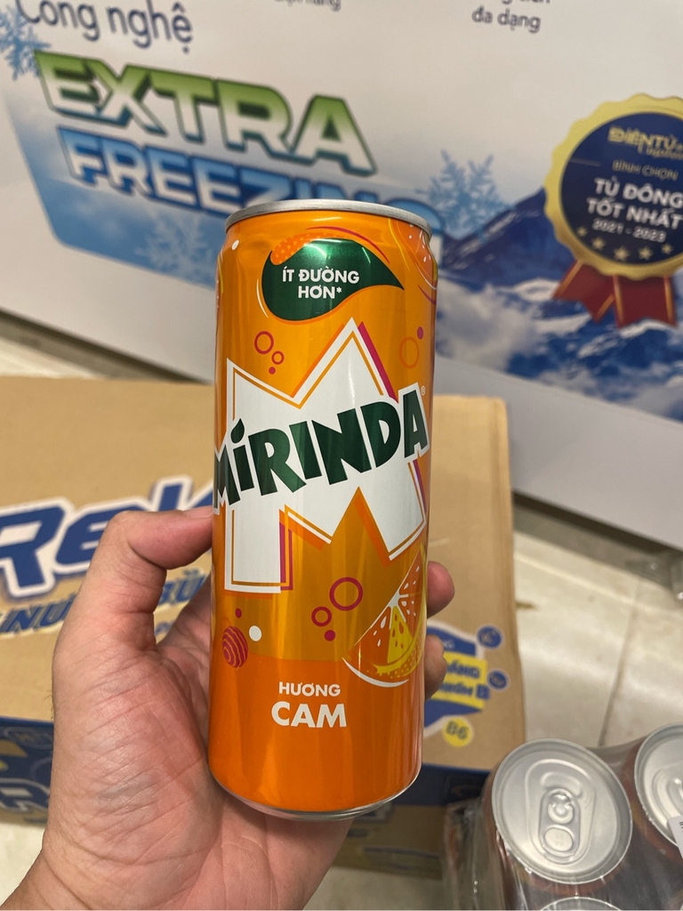 Mirinda Cam lon 320ml