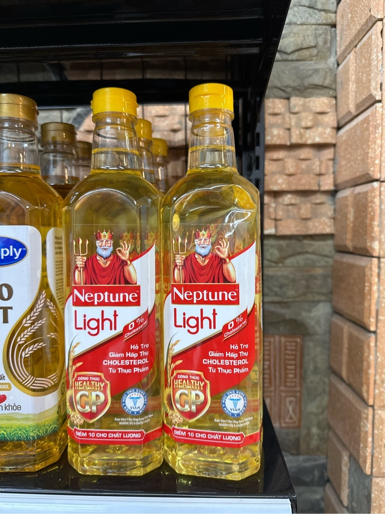 Dầu ăn Neptune Light 1L
