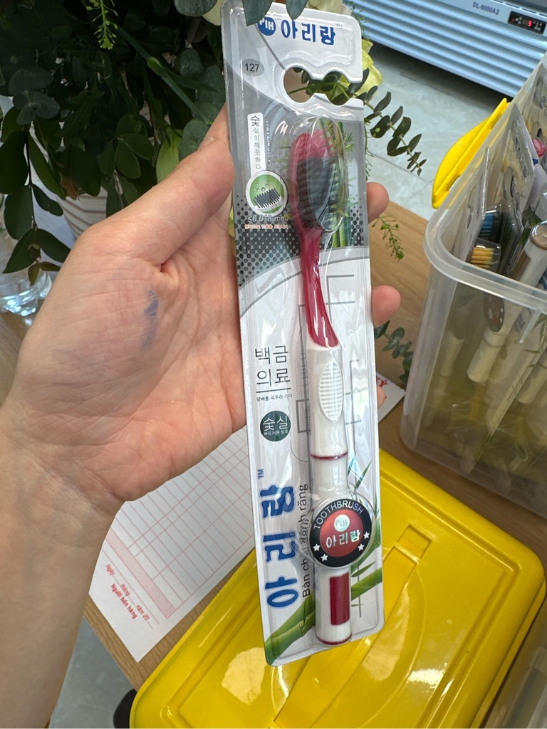 Bàn chải than tre