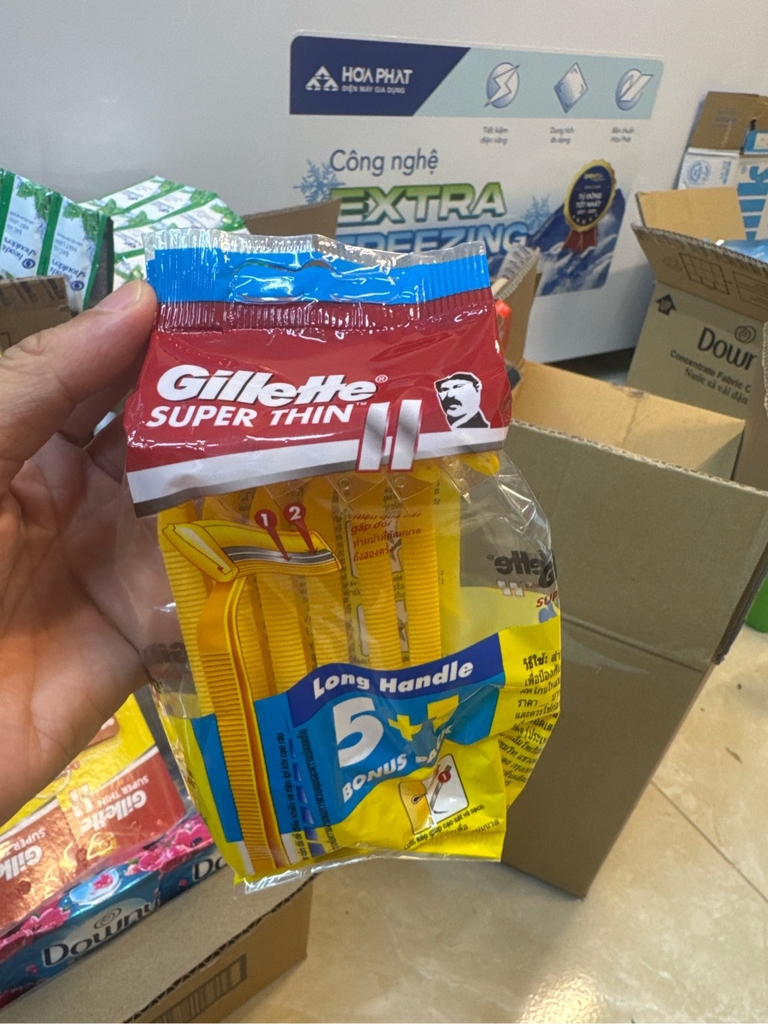 Dao cạo Gillette vàng gói 5 tặng 1