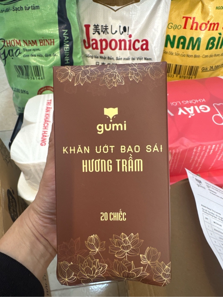 Khăn ướt Bao sái hương trầm