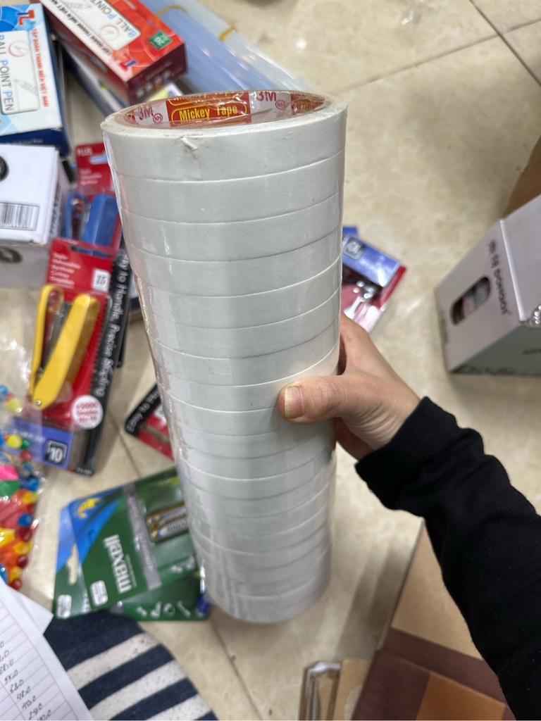 Băng dính hai mặt