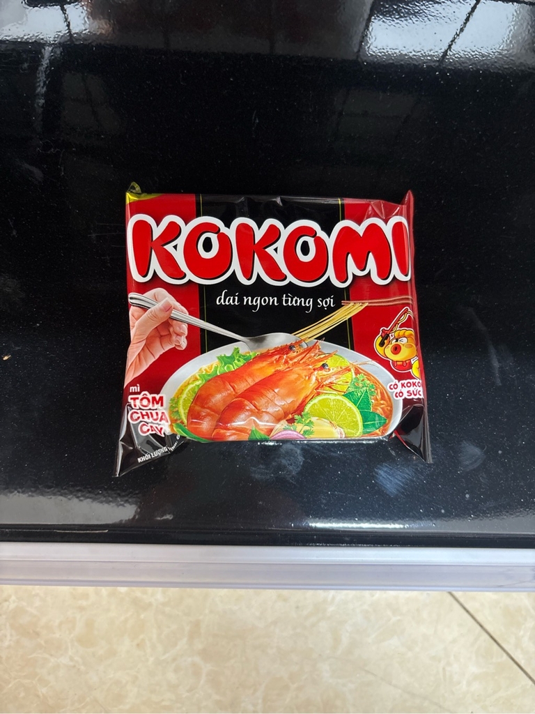mì gói kokomi tôm chua cay