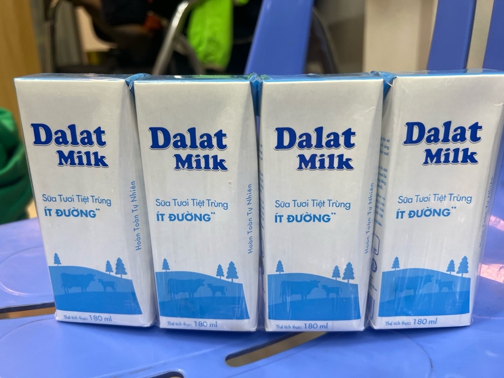 STTT ít đường DLM 180ml