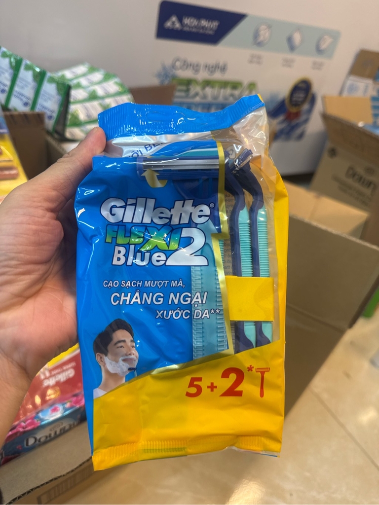 Dao cạo Gillette xanh gói 5 cái tặng 2