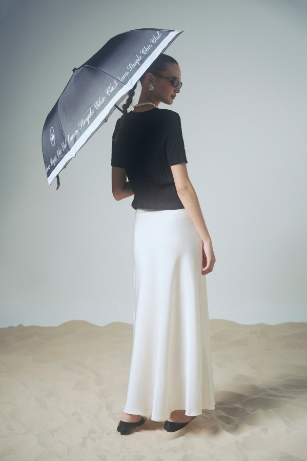 Simple chic club umbrella