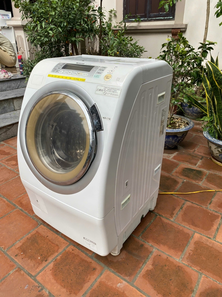 Máy giặt national:VR2200