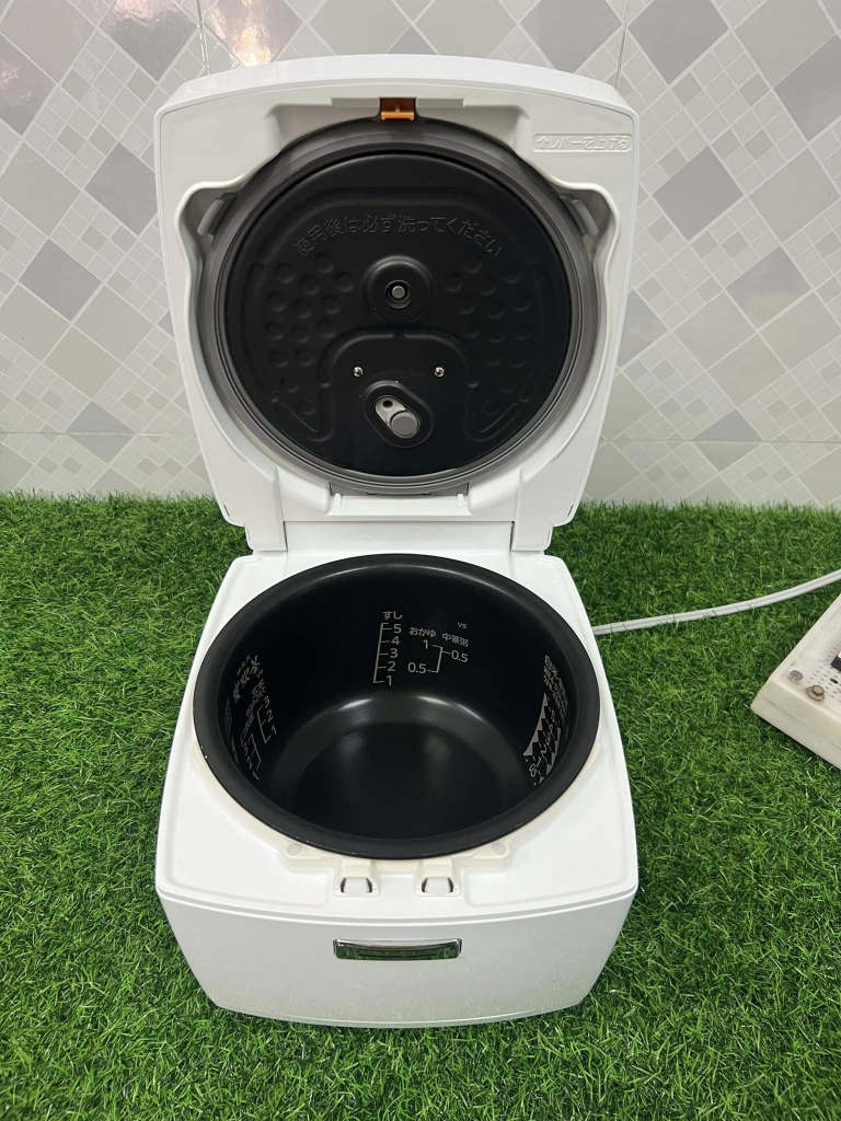 Nồi cơm điện cao tần Mitsubishi 1L:NJ-V10AJ-W