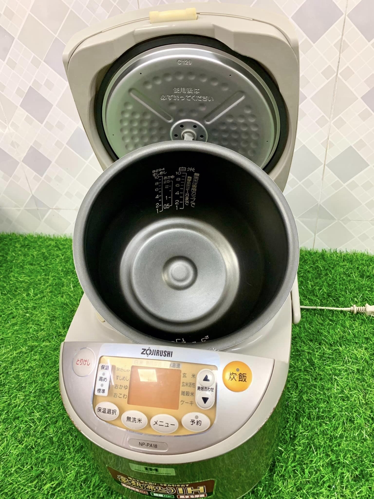 Nồi cơm điện cao tần 1.8L Zojirusshi:NP-PA18