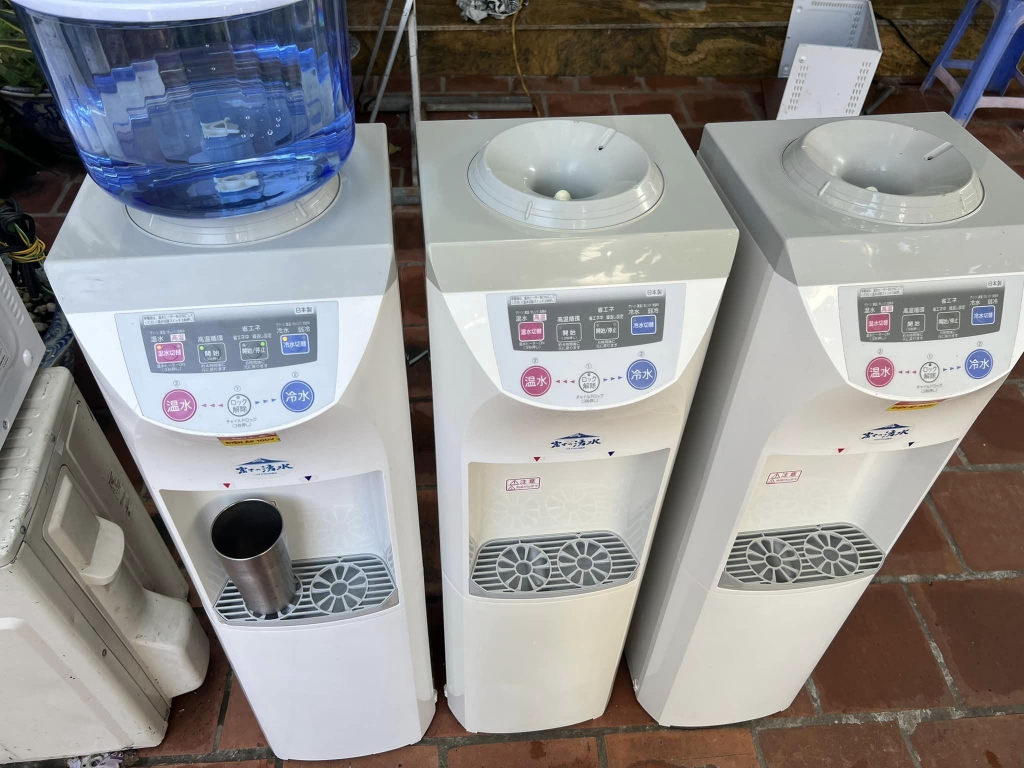 cây nước nóng lạnh nội địa nhật hàng tuyển