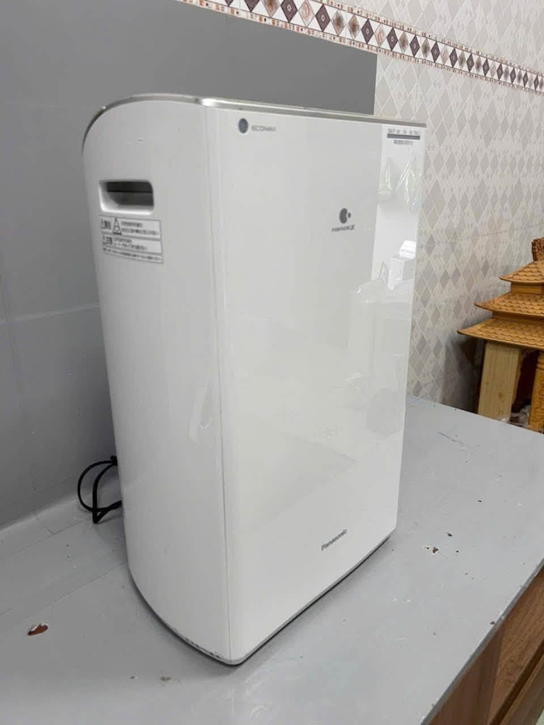 Máy hút ẩm panasonic 16L