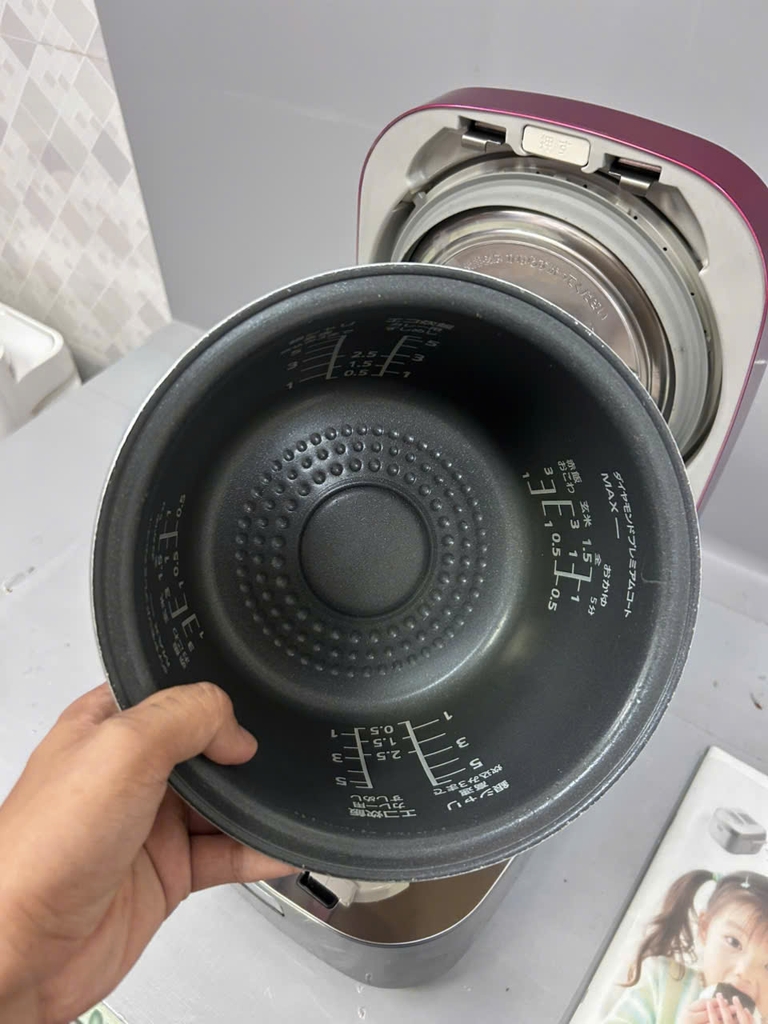 Nồi cơm Panasonic SR-SPX104