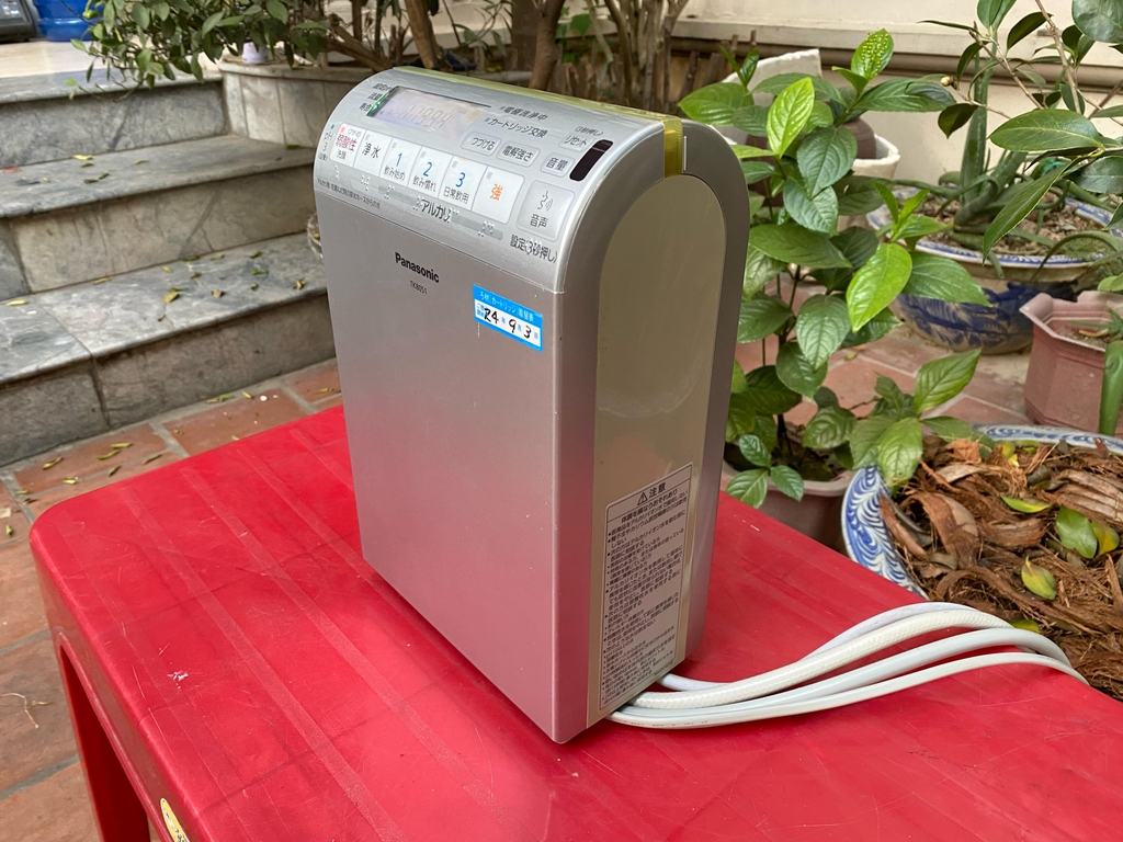 Máy lọc nước Ion kiềm Panasonic TK-8051