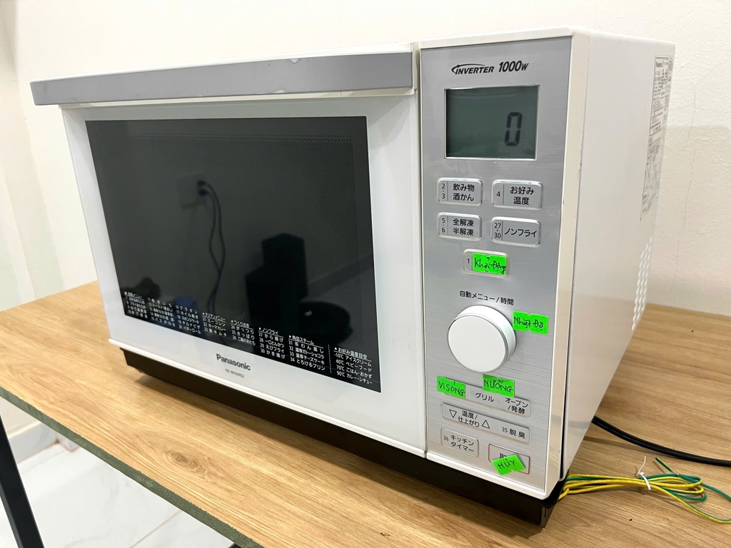 lò vi sóng 24L PANASONIC:NE-BKM402