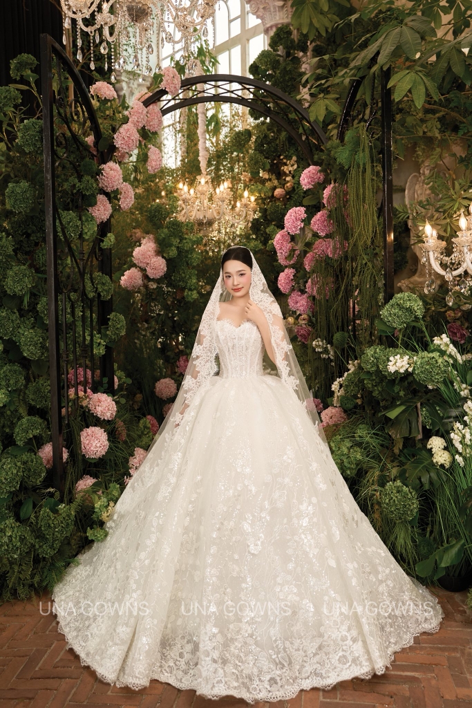 Váy Cưới Ren Cao Cấp Internal Lace 06