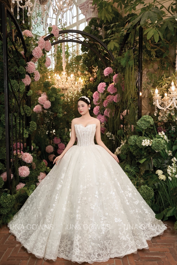 Váy Cưới Ren Cao Cấp Internal Lace 06