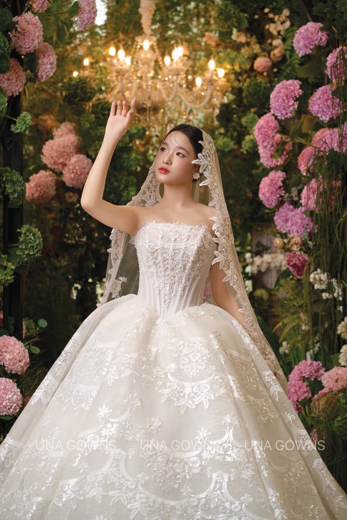 Váy Cưới Ren Cao Cấp Internal Lace 13