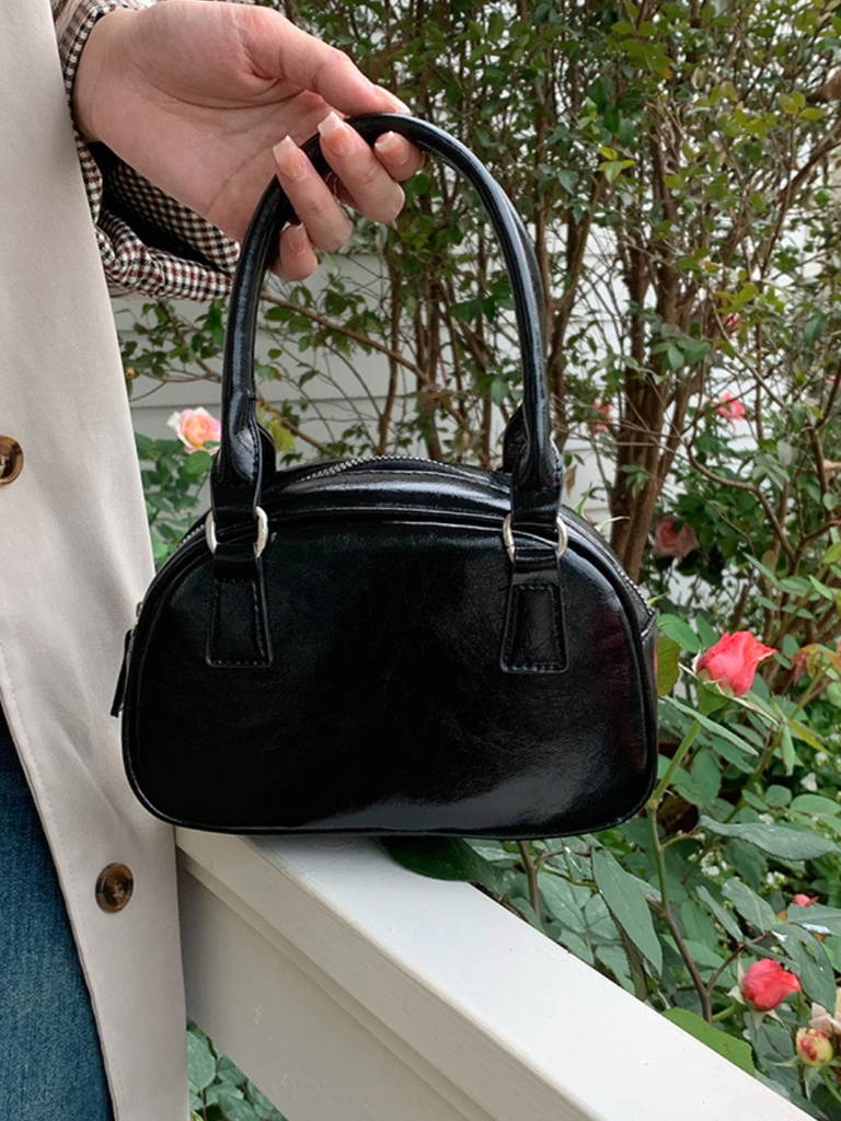 Túi đeo chéo hạt đậu trơn size 20cm HA508