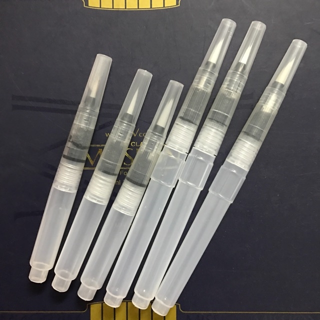 Cọ nước Waterbrush tiện lợi giá rẻ
