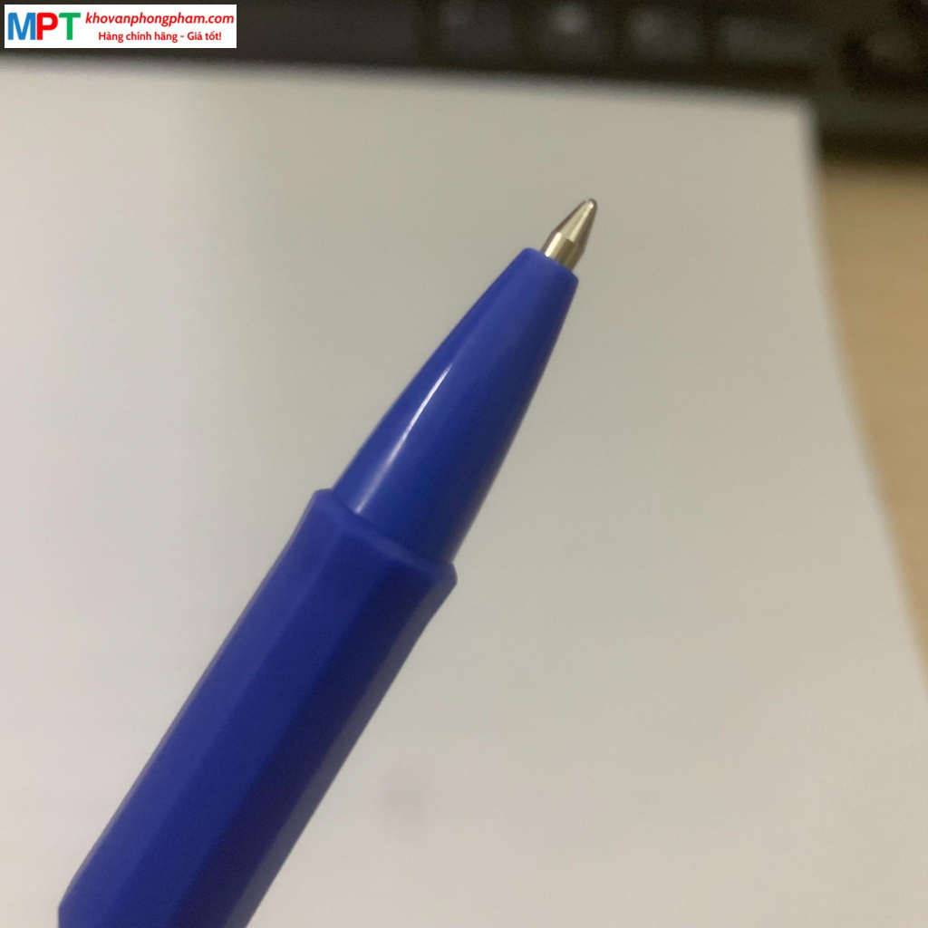 Hộp 12 Bút bi Deli Q29-BL Nét 0.7mm - Mực xanh (Tặng kèm giấy nhớ 3 size cao cấp)