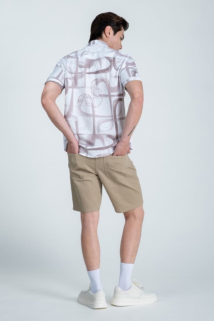 Quần Short Nam Khaki Trên Gối