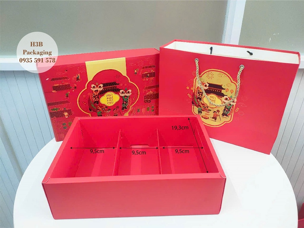 Hộp quà Tết Vui Xuân góc chụp khác