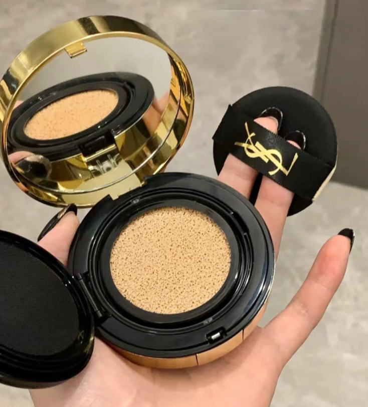 Le cushion encre de peau hotsell