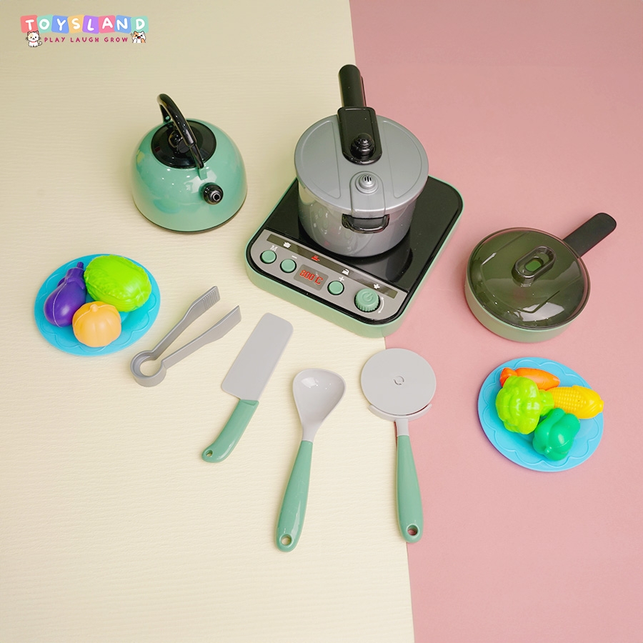 _0015-2  HỘP BẾP ĐIỆN PIN ĐÈN, 1 NỒI, 1 CHẢO, ẤM NƯỚC, CHÉN, DĨA, DAO, THỚT, GIÁ