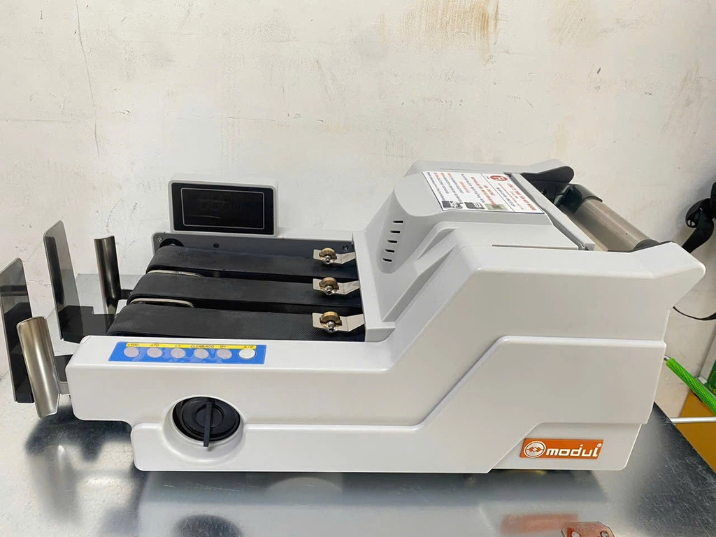 Máy đếm tiền Modul 6688MD