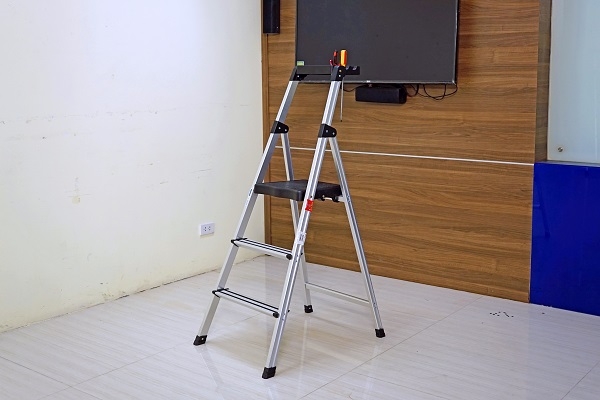 Thang nhôm ghế 3 bậc Sumo ADS-603