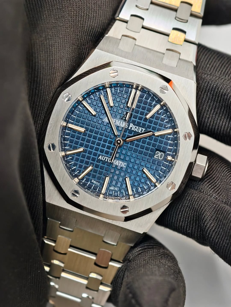 AUDEMARS PIGUET AP 15450ST