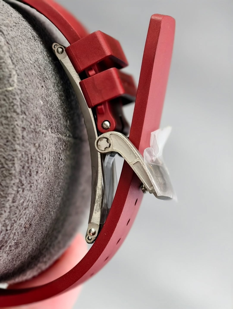 RICHARD MILLE RM 16-02 Red