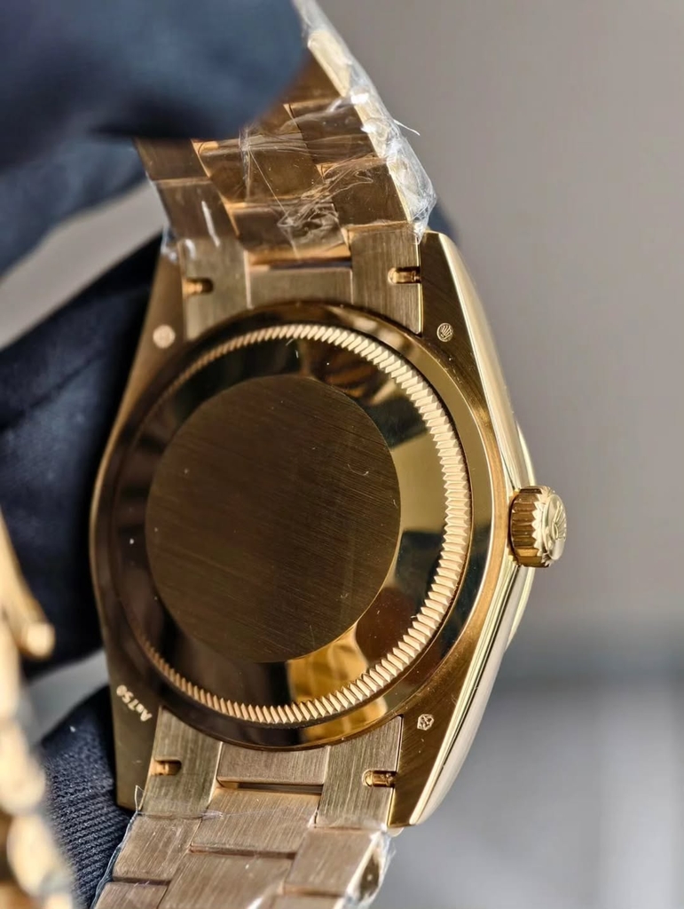 ROLEX Day Date 18238 36mm