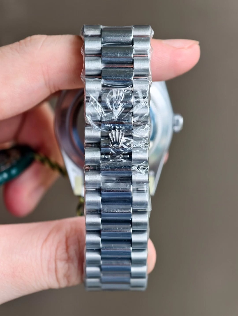 ROLEX Day-Date 228396TEM