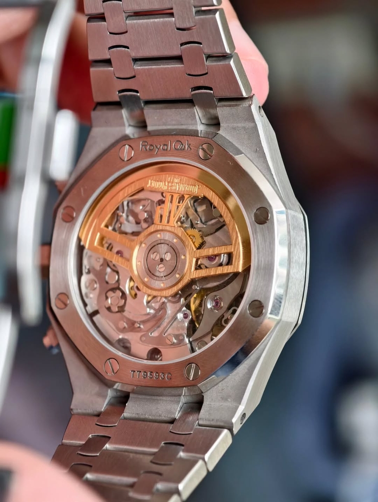 AUDEMARS PIGUET APRO 26240ST