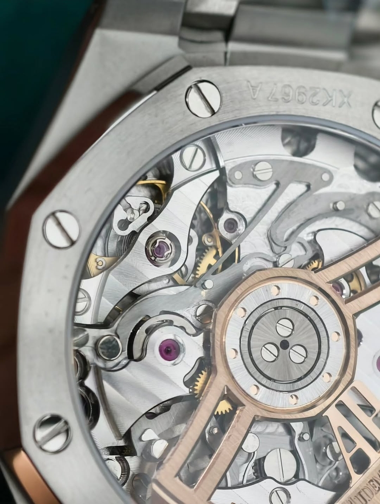 AUDEMARS PIGUET 26240ST