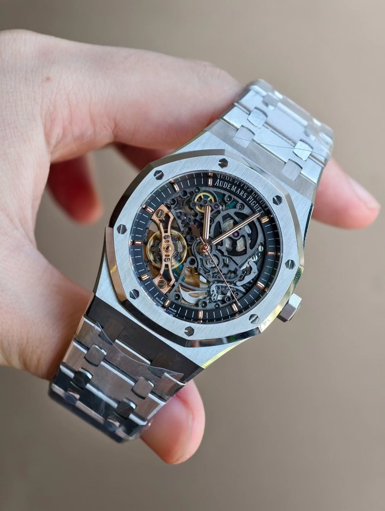 AUDEMARS PIGUET APRO 15407ST.OO.1220ST.01