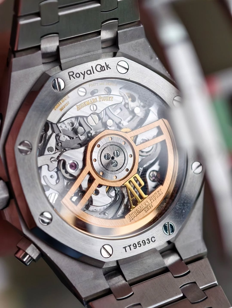 AUDEMARS PIGUET APRO 26240ST