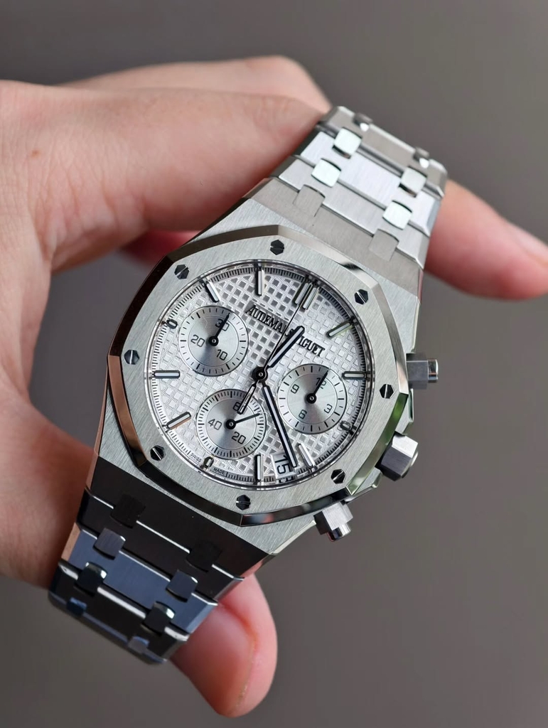 AUDEMARS PIGUET APRO 26240ST
