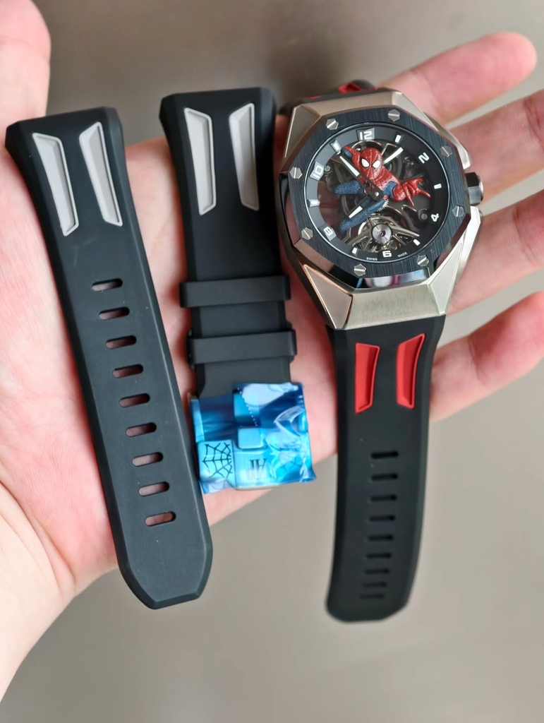 AUDEMARS PIGUET Royal Oak Concept Spider-Man Tourbillon