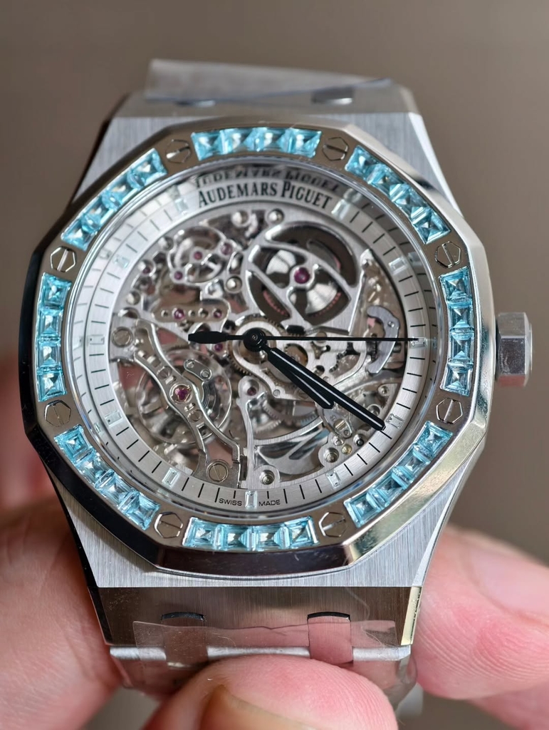 AUDEMARS PIGUET APRO 15412BC.TO.1220BC.01