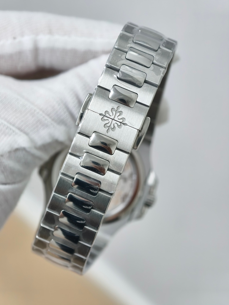 Patek Philippe 13